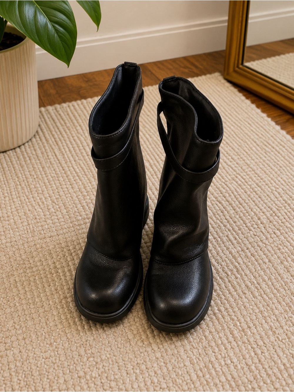Classic Black Women's Mid-Calf Boots